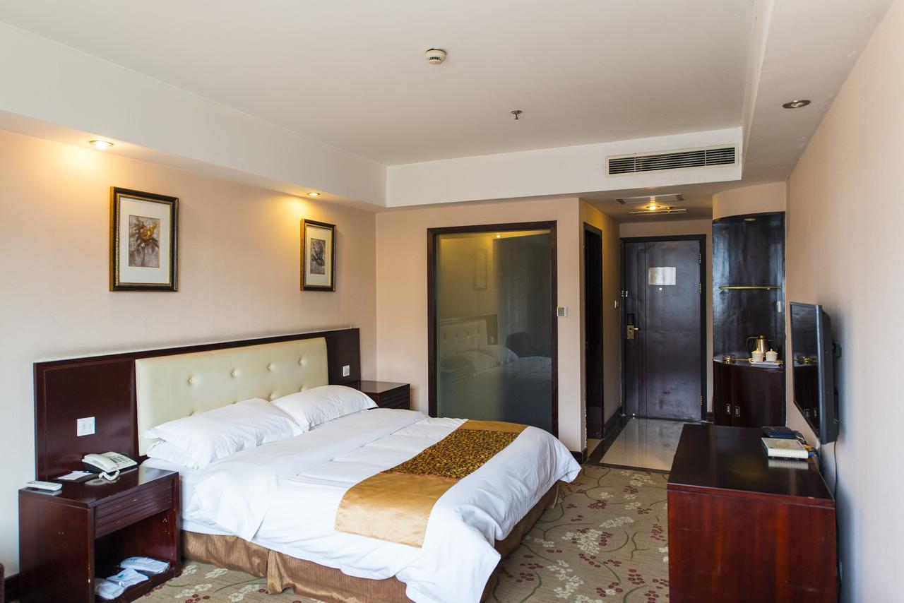 Vienna 3 Best Hotel Shanghai Expo Sanlin Εξωτερικό φωτογραφία