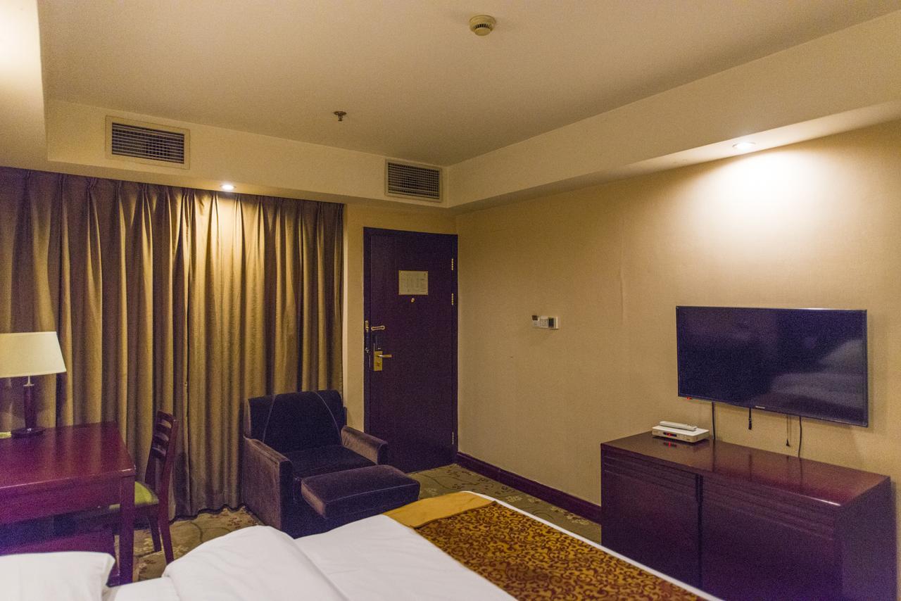Vienna 3 Best Hotel Shanghai Expo Sanlin Εξωτερικό φωτογραφία