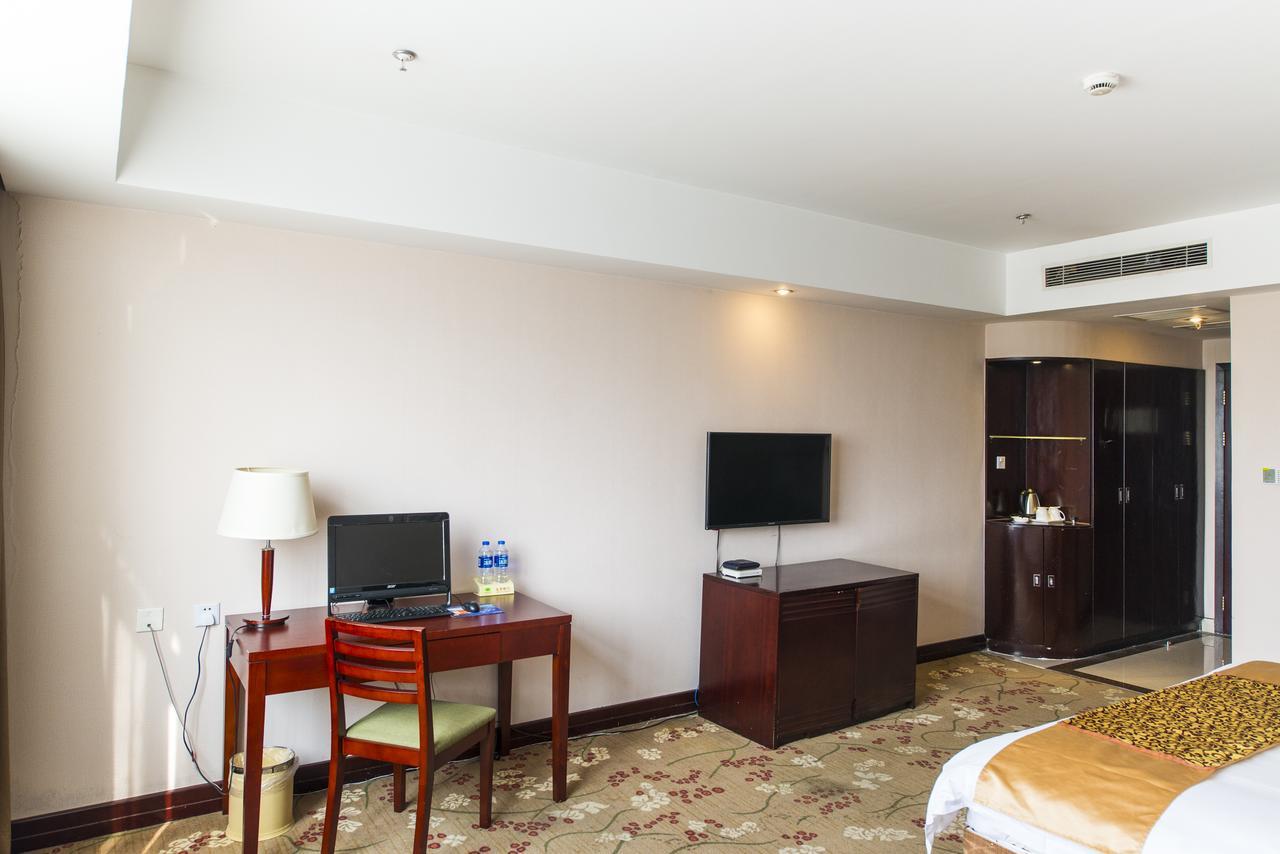 Vienna 3 Best Hotel Shanghai Expo Sanlin Εξωτερικό φωτογραφία