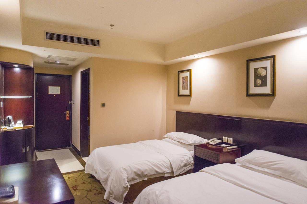 Vienna 3 Best Hotel Shanghai Expo Sanlin Εξωτερικό φωτογραφία